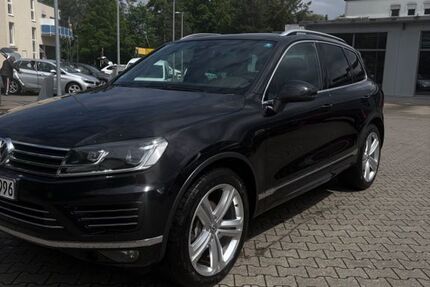 VW Touareg 145.750 km 25.500 &euro; Obertshausen 63179