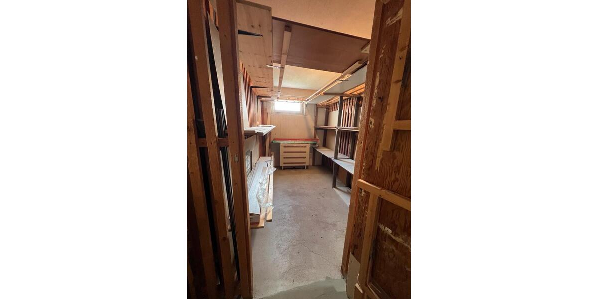 Etagenwohnung Bischofsheim - 2 Zimmer, 63 m&sup2;, 1.350&euro; | Angebot:26409328
