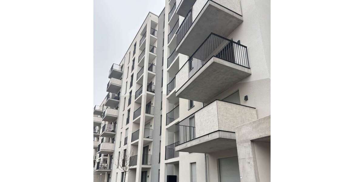 Wohnung zum Mieten in Frankfurt am Main 2.945 € 151 m² 5 zimmer