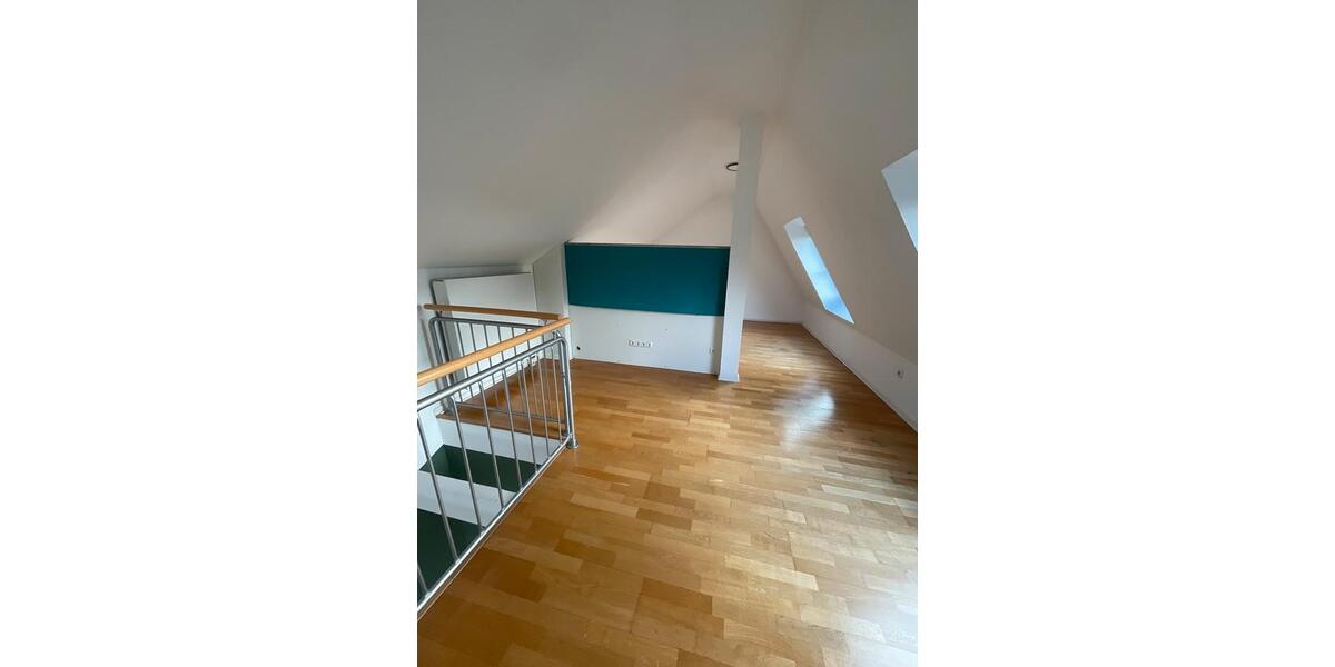 Etagenwohnung Frankfurt am Main Bergen-Enkheim - 2 Zimmer, 87 m&sup2;, 1.550&euro; | Angebot:23435976