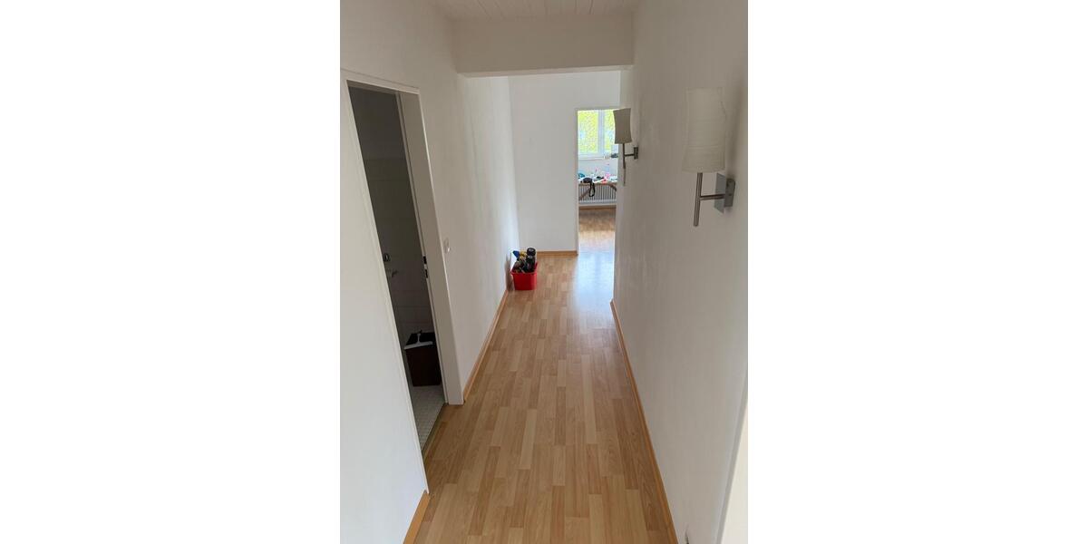 Dachgeschoßwohnung Kronberg im Taunus - 3 Zimmer, 90 m&sup2;, 950&euro; | Angebot:26439305