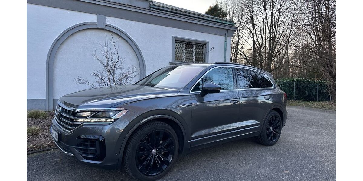 VW Touareg 122.500 km 37.900 &euro; dreieich 63303