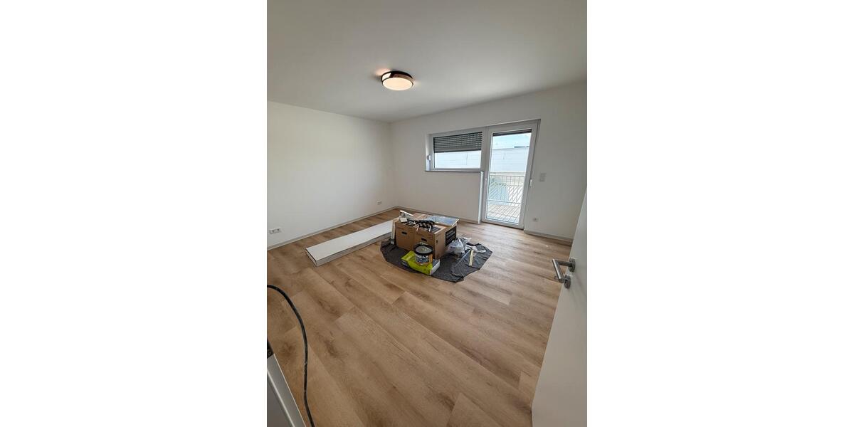 Etagenwohnung Dieburg - 5 Zimmer, 150 m&sup2;, 1.600&euro; | Angebot:26074440