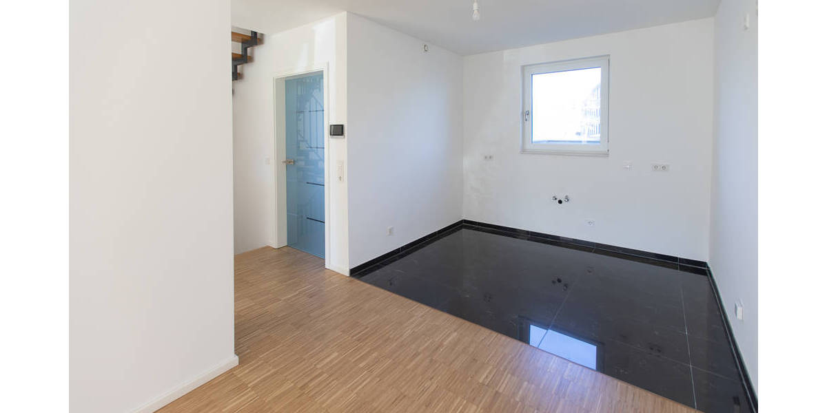 Reihenmittelhaus Bad Homburg Gonzenheim - 6 Zimmer, 169 m&sup2;, 1.065.000&euro; | Angebot:26513280
