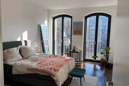 Wohnung Frankfurt am Main Sachsenhausen Süd - 2 Zimmer, 76 m&sup2;, 1.050&euro; | Angebot:26398980
