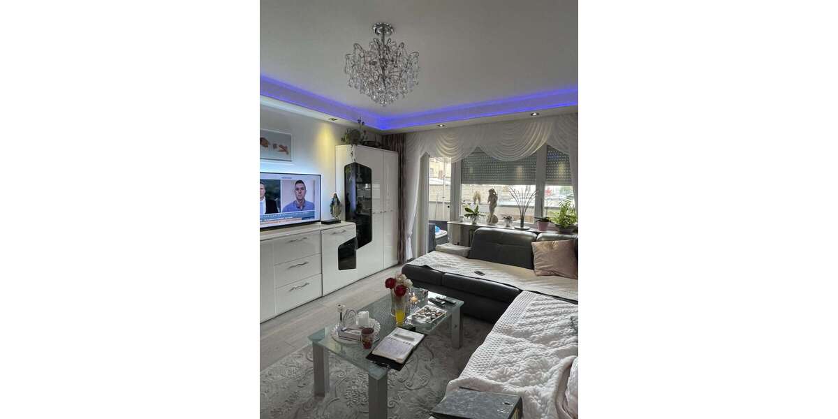 Etagenwohnung Offenbach Hafen - 3 Zimmer, 80 m&sup2;, 320.000&euro; | Angebot:25536202