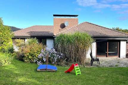 Haus Wiesbaden Bierstadt - 6 Zimmer, 228 m&sup2;, 1.150.000&euro; | Angebot:25401121