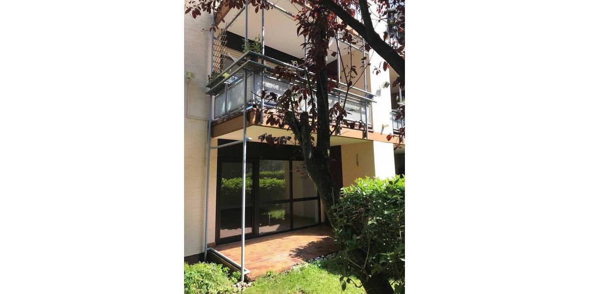 Etagenwohnung Frankfurt am Main Hausen - 2 Zimmer, 65 m&sup2;, 390.000&euro; | Angebot:26886226