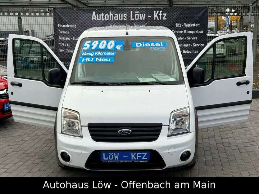 Ford Transit Connect 77.000 km 5.900 € Offenbach am Main 63075