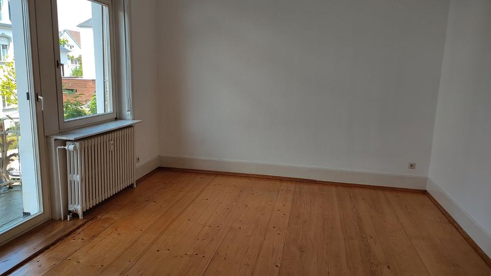Etagenwohnung Frankfurt am Main Nord-Ost - 3 Zimmer, 80 m&sup2;, 1.212&euro; | Angebot:26533027
