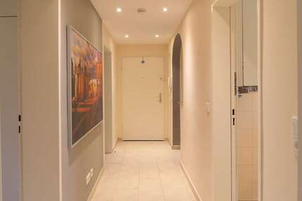 Wohnung zum Kaufen in Frankfurt am Main 335.000 € 71 m² 3 zimmer