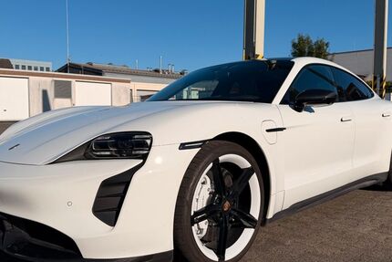Porsche Taycan 24.432 km 55.990 &euro; Neu-Isenburg 63263