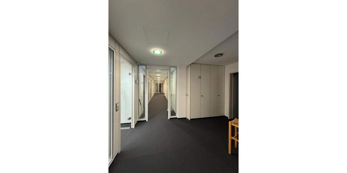 Gewerbeobjekt Frankfurt am Main Bonames - 4.520&euro; | Angebot:25229567