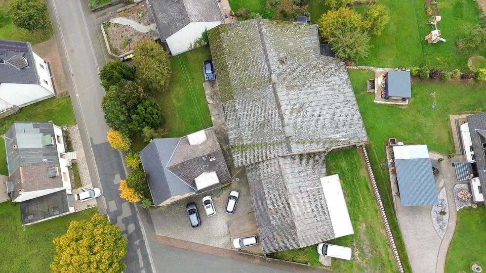 Einfamilienhaus Frankfurt am Main - 7 Zimmer, 213 m&sup2;, 298.000&euro; | Angebot:24536169