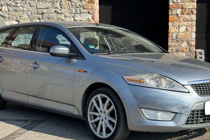 Ford Mondeo 329.000 km 890 &euro; Wöllstadt 61206