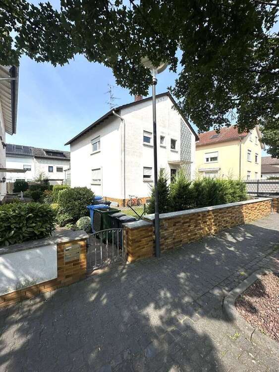 Haus zum Kaufen in Griesheim 625.000 € 179 m²
