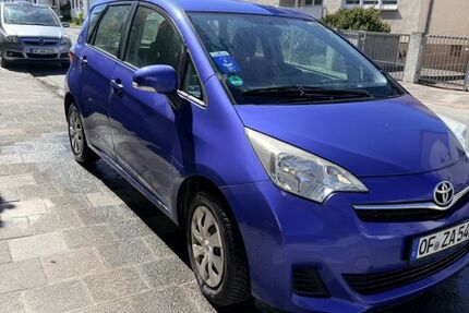 Toyota Verso-S 36.000 km 8.500 &euro; Mühlheim am Main 63165