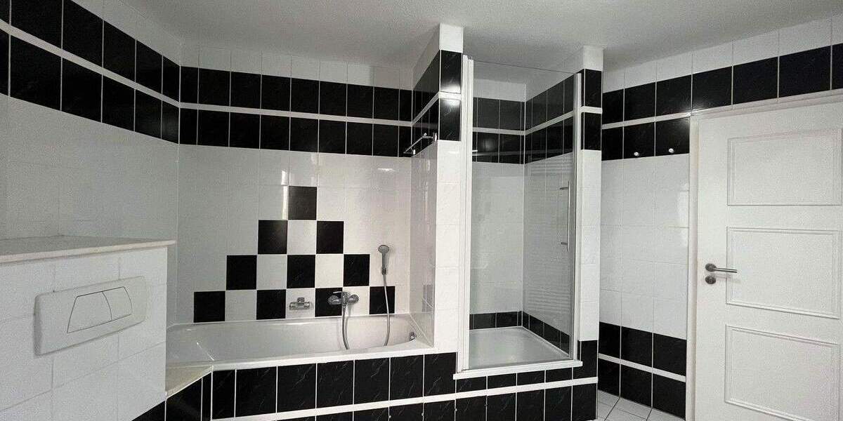 Etagenwohnung Frankfurt am Main Dornbusch - 3 Zimmer, 96 m&sup2;, 550.000&euro; | Angebot:25657616