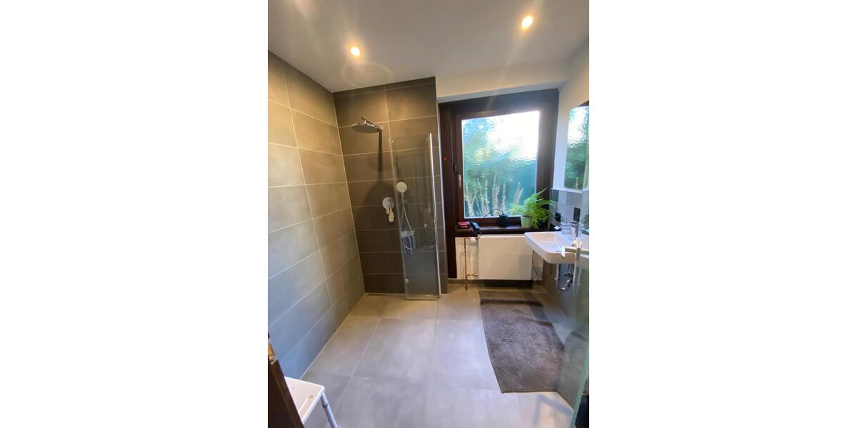 Einfamilienhaus Offenbach am Main Bieberer Berg - 4.5 Zimmer, 175 m&sup2;, 2.750&euro; | Angebot:25627211