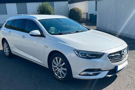 Opel Insignia 69.500 km 14.700 &euro; Hofheim am Taunus 65719