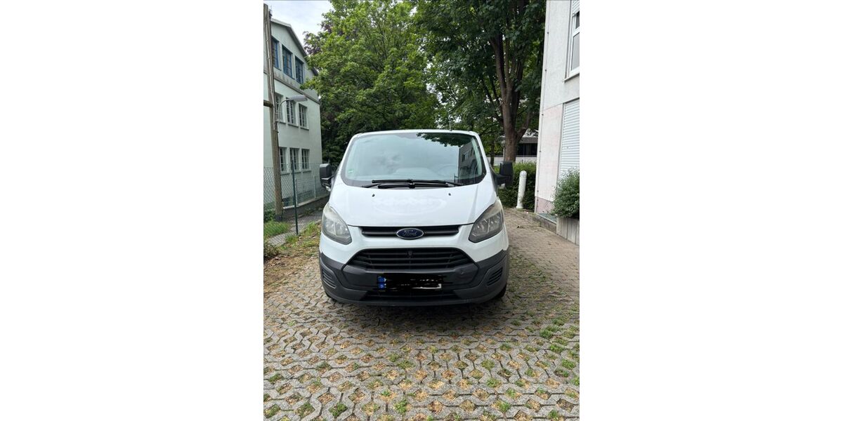 Ford Transit Custom 284.000 km 6.200 &euro; Frankfurt am Main 60389