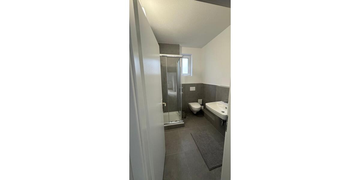 WG-Erstbezug nach Sanierung 1 zimmer