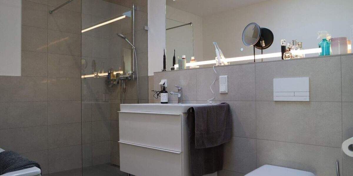 Terrassenwohnung Obertshausen - 3 Zimmer, 96 m&sup2;, 1.300&euro; | Angebot:25696436