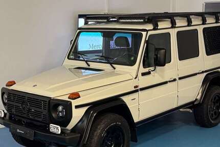 Mercedes G 280