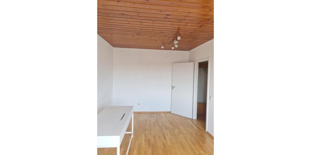Etagenwohnung Offenbach am Main Hafen - 2 Zimmer, 70 m&sup2;, 230.000&euro; | Angebot:24859979
