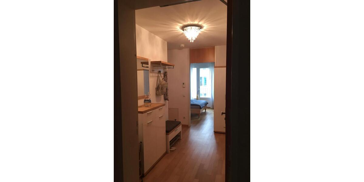 Etagenwohnung Frankfurt am Main Süd - 2 Zimmer, 58 m&sup2;, 1.385&euro; | Angebot:26262042