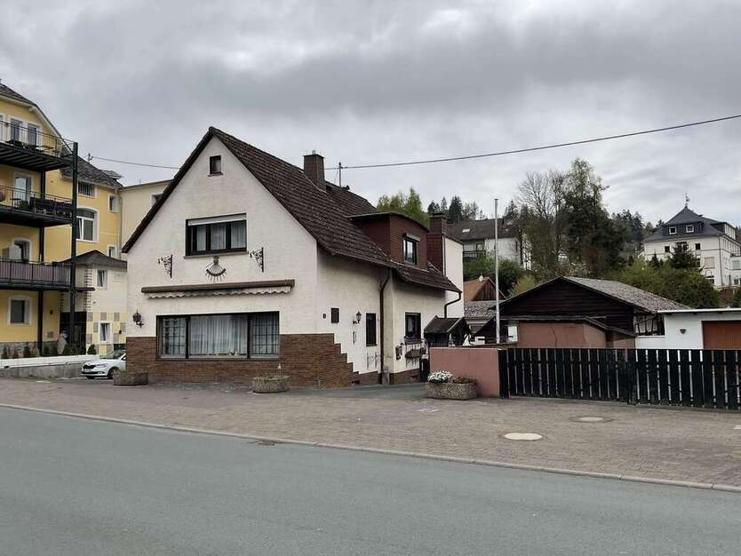 Haus zum Kaufen in Schmitten 429.000 € 176.76 m²