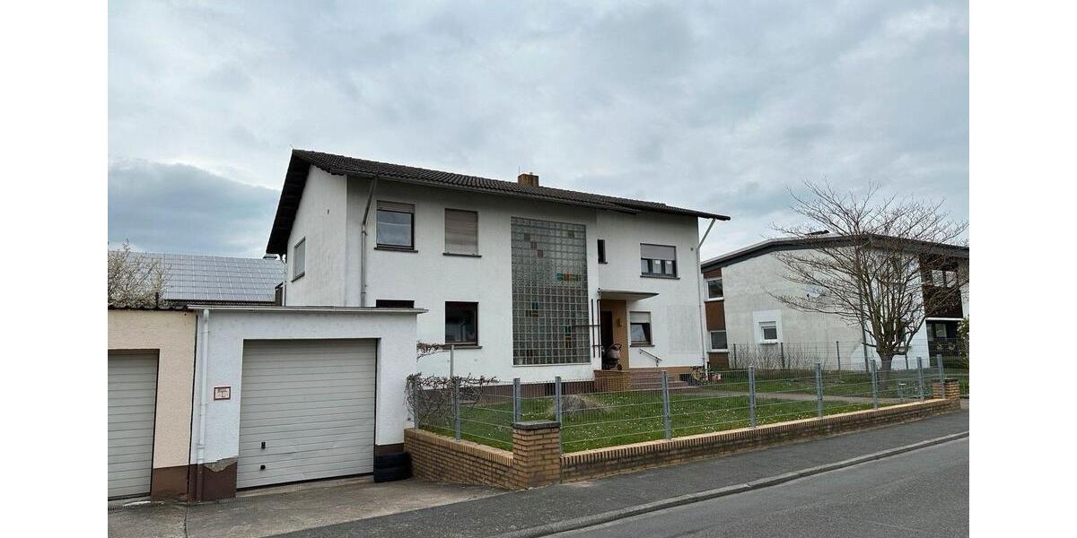 2-Familienhaus - OHNE KÄUFERPROVISION! 8 zimmer