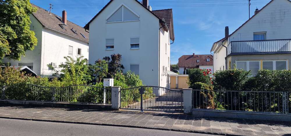 Haus zum Kaufen in Dreieich 699.900 € 187 m²