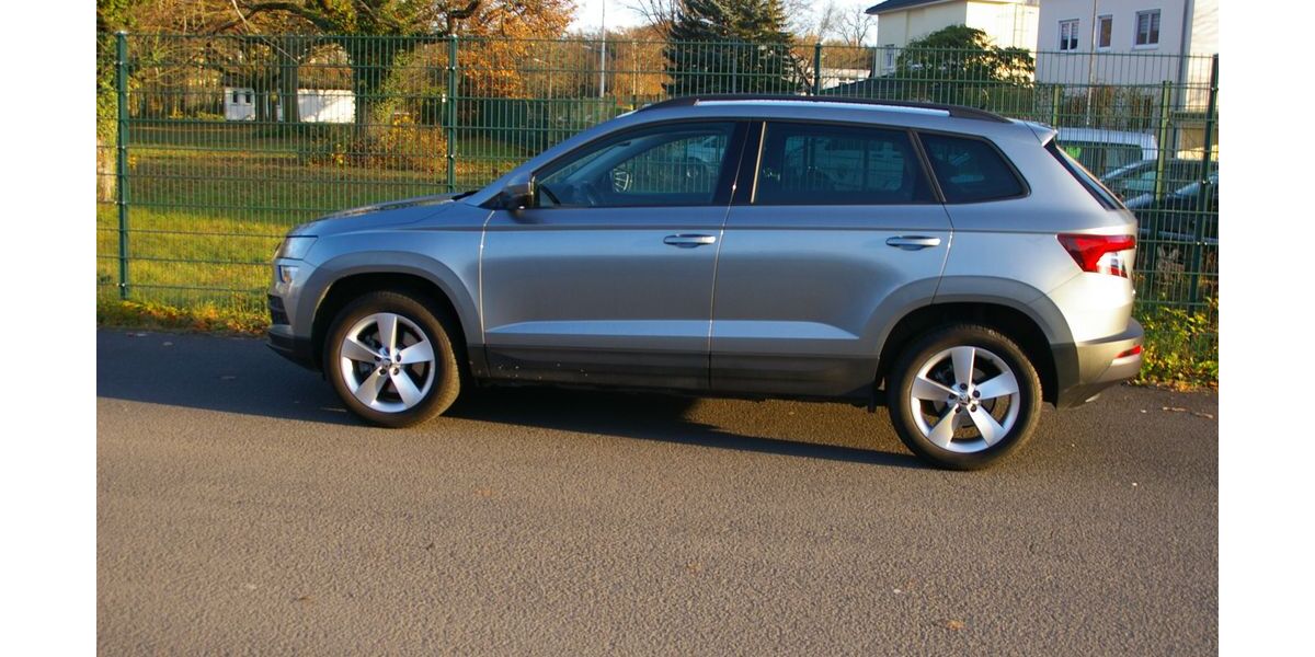 Skoda Karoq 64.700 km 19.900 &euro; Maintal 63477