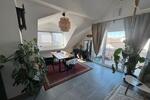 Dachgeschoßwohnung Darmstadt Bessungen - 3 Zimmer, 89 m&sup2;, 1.350&euro; | Angebot:26393167
