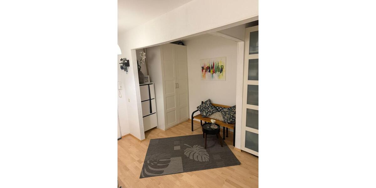 EG-Wohnung (70 m²) Einbauküche, Terrasse, Gartenanteil, Waldblick 3 zimmer