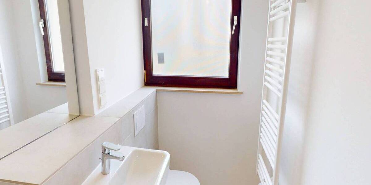 Etagenwohnung Frankfurt Ginnheim - 3 Zimmer, 81 m&sup2;, 1.500&euro; | Angebot:26886494