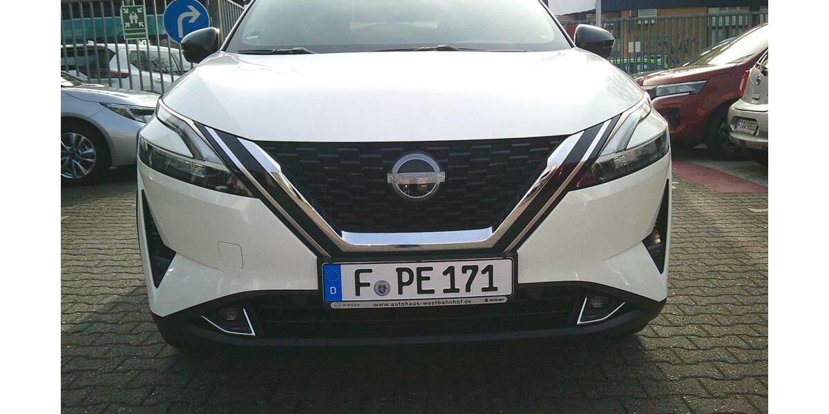 Nissan Qashqai 16.881 km 27.990 &euro; Frankfurt 60486