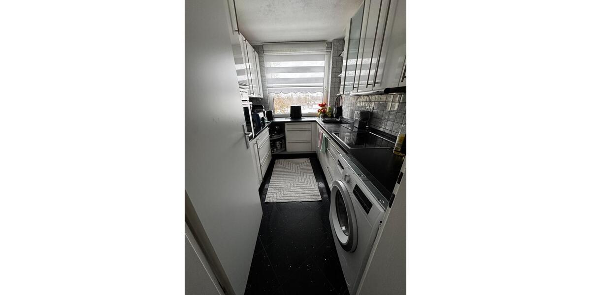 76 m2, 3 Zimmer, Balkon – modernisiertes Bad in HU-Wolfgang 3 zimmer