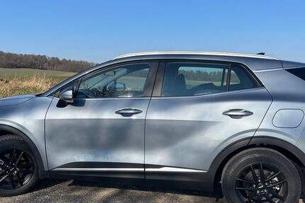 Kia Sportage 17.000 km 25.100 € Bad Nauheim 61231