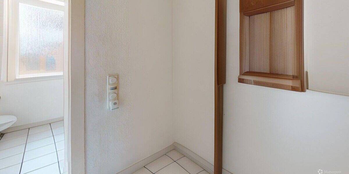 Etagenwohnung Frankfurt Fechenheim - 3 Zimmer, 66 m&sup2;, 299.000&euro; | Angebot:26786724