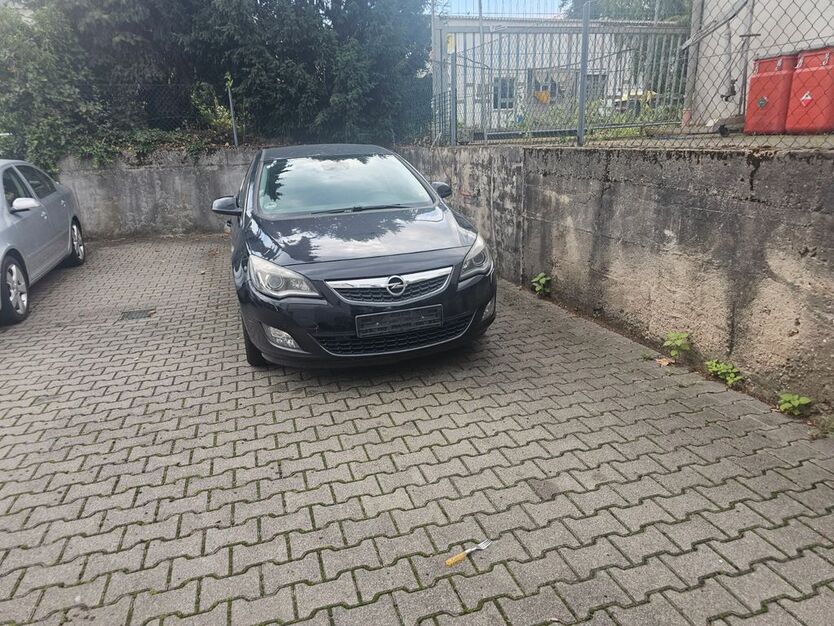 Opel Astra 265.000 km 2.750 € Offenbach 63071