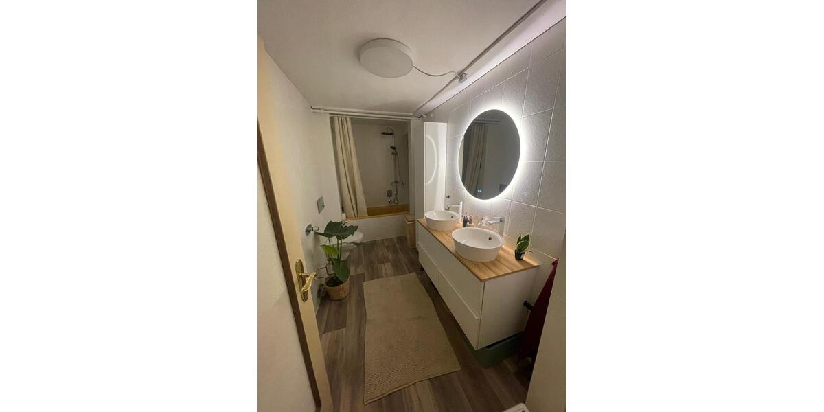 Etagenwohnung Kronberg im Taunus - 4 Zimmer, 153 m&sup2;, 2.450&euro; | Angebot:25027337