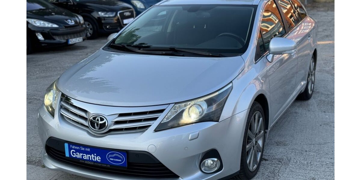 Toyota Avensis 170.000 km 10.900 &euro; Frankfurt am Main 60386