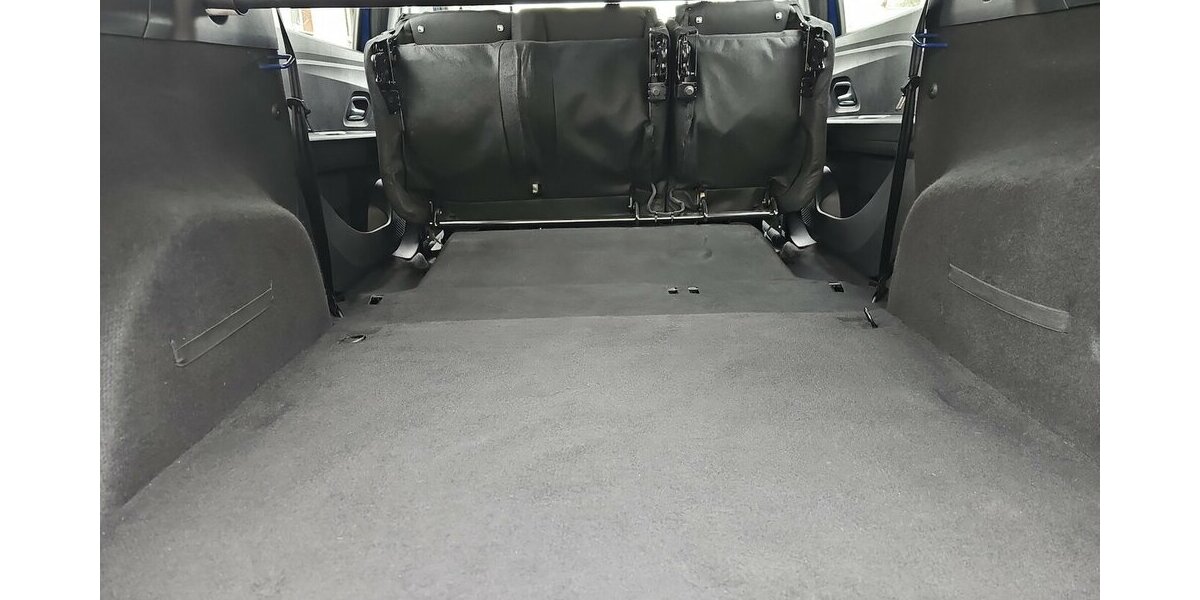 Dacia Jogger Expression Benzin/Autogas Inspektion NEU 50.000 km 15.870 &euro; Schwalbach/Taunus 65824