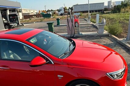 Opel Insignia 192.000 km 9.500 &euro; Griesheim 64347