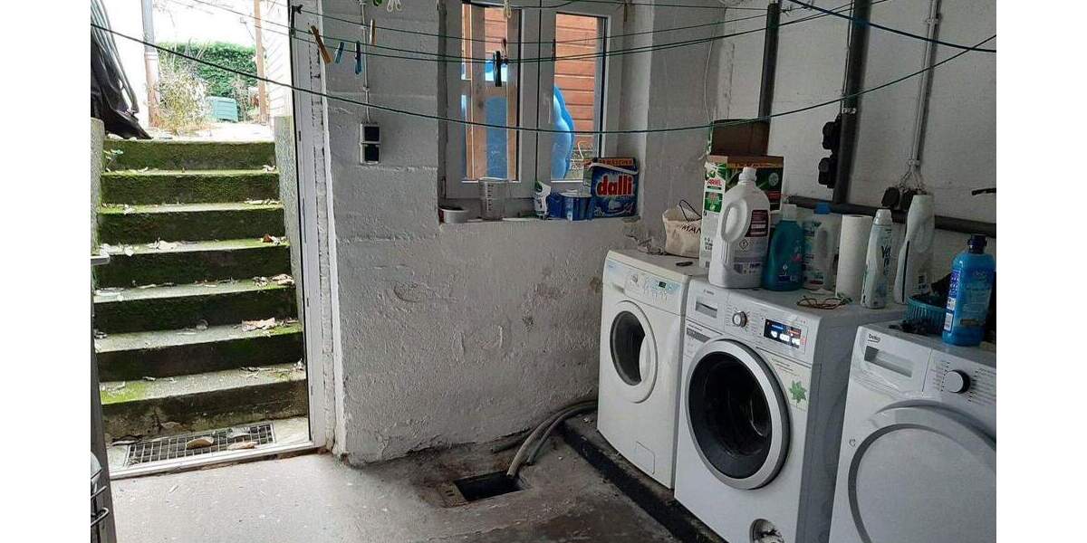 Einfamilienhaus Raunheim - 8 Zimmer, 270 m&sup2;, 670.000&euro; | Angebot:25751160