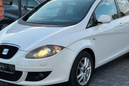 Seat Altea 230.000 km 3.990 &euro; Frankfurt am Main 60386