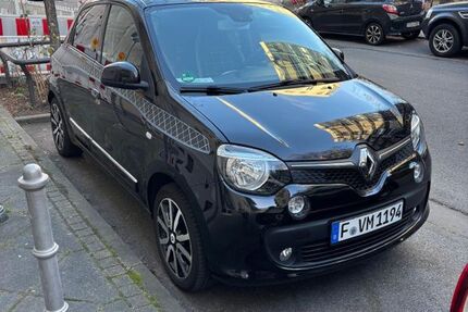 Renault Twingo 61.800 km 7.990 &euro; Frankfurt 60385