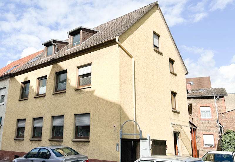 Haus zum Kaufen in Frankfurt 1.326.000 € 278 m² 13 zimmer